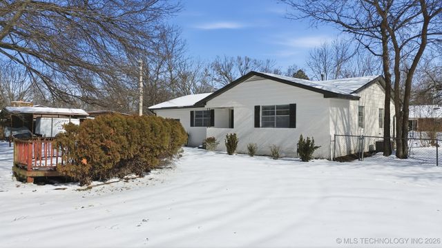 1401 N Taft Avenue, Okmulgee, OK 74447