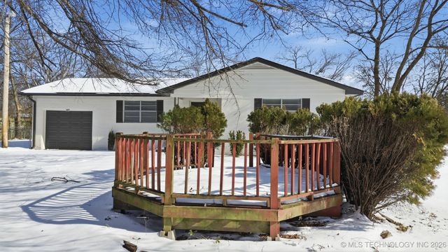 1401 N Taft Avenue, Okmulgee, OK 74447