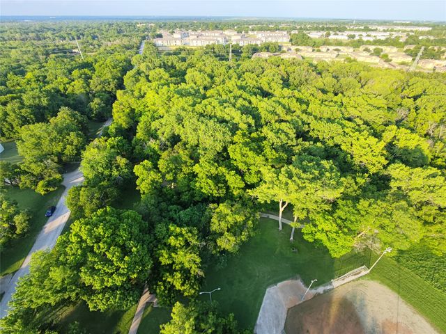 2850 Persimmon Road, Dallas, TX 75241