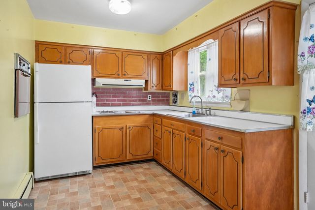 505 FOUNTAIN AVE, Burlington, NJ 08016