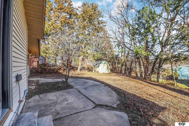 728 Eastridge Drive, Lincoln, NE 68510