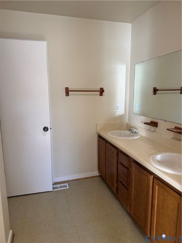 6310 Belcroft Ct, Chesterfield, VA 23234