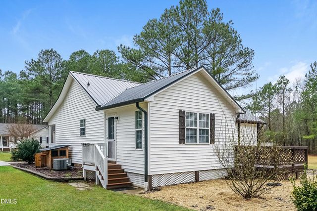 241 Sommerset Drive, Clayton, NC 27520