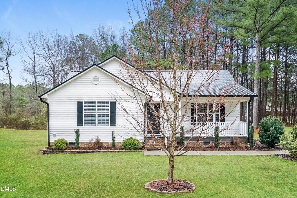 241 Sommerset Drive, Clayton, NC 27520