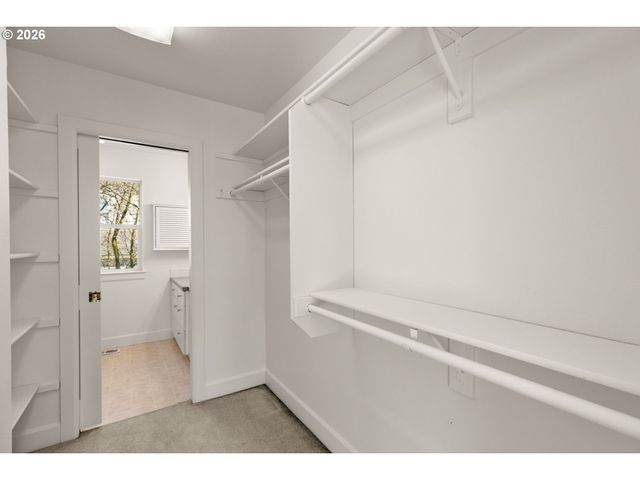 1703 Se CLINTON St, Portland, OR 97202