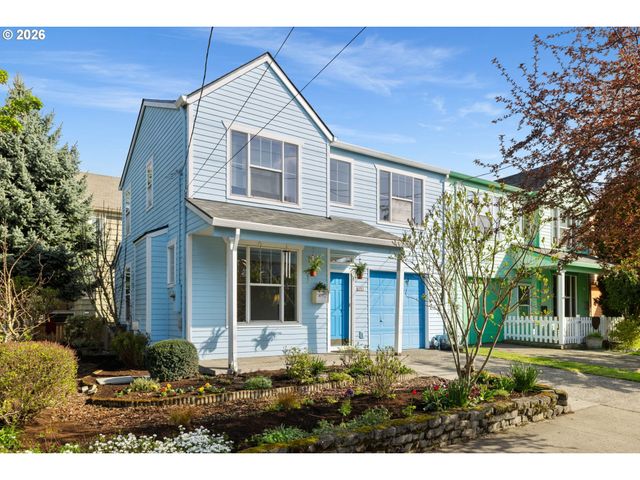 1703 Se CLINTON St, Portland, OR 97202