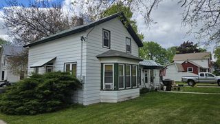215 S 4th STREET E, Fort Atkinson, WI 53538