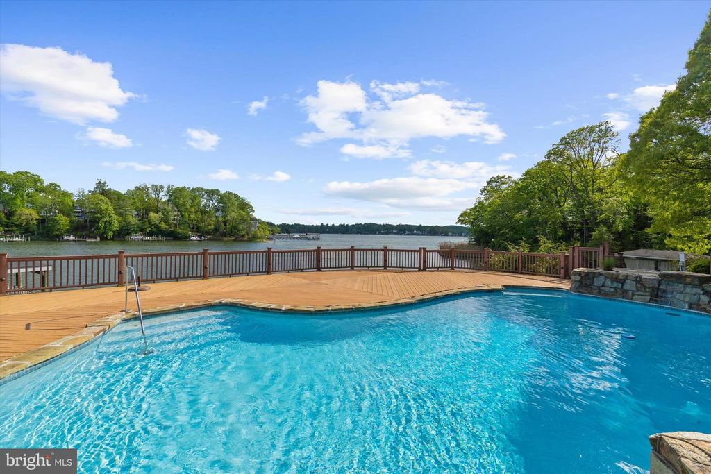 Image 52 of property listing at 508 ASHBERRY LN, Severna Park, MD 21146