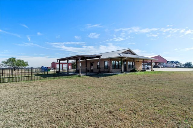 395 Yacht Club Road, Oak Point, TX 75068