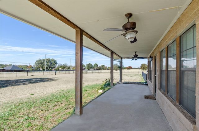 395 Yacht Club Road, Oak Point, TX 75068