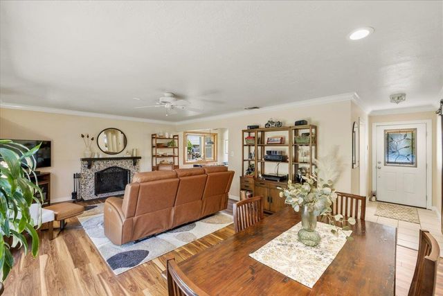 6337 Rushmore Dr, Sacramento, CA 95842