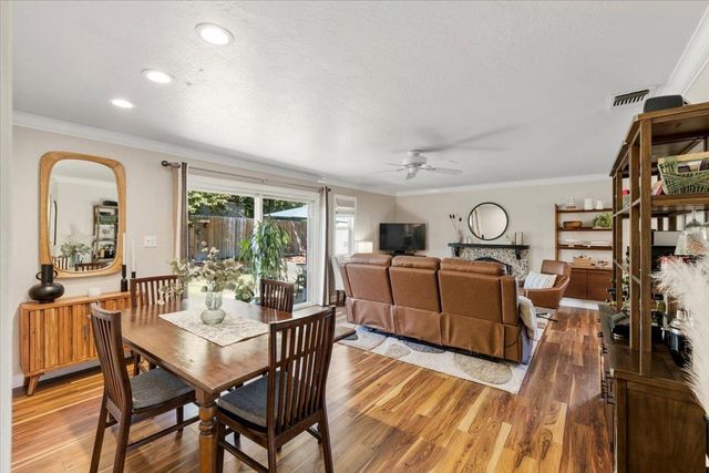 6337 Rushmore Dr, Sacramento, CA 95842