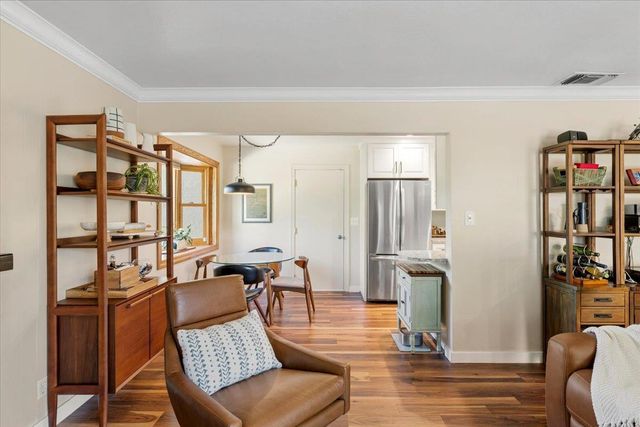 6337 Rushmore Dr, Sacramento, CA 95842