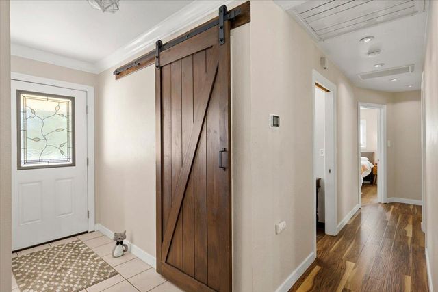 6337 Rushmore Dr, Sacramento, CA 95842