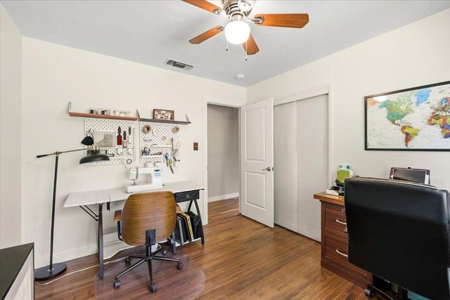 6337 Rushmore Dr, Sacramento, CA 95842