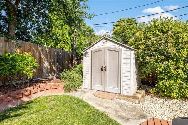 6337 Rushmore Dr, Sacramento, CA 95842