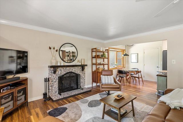 6337 Rushmore Dr, Sacramento, CA 95842