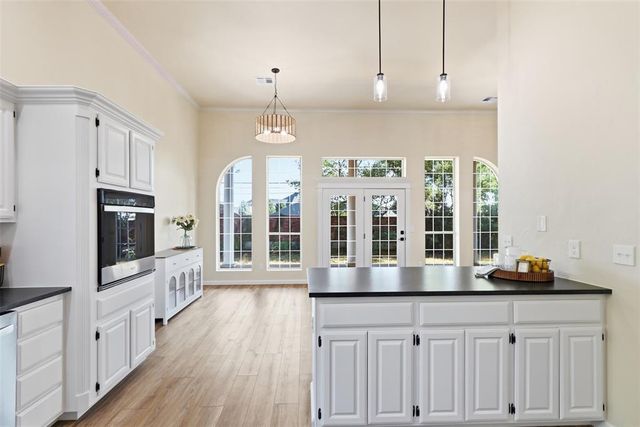 15021 Salem Creek Road, Edmond, OK 73013