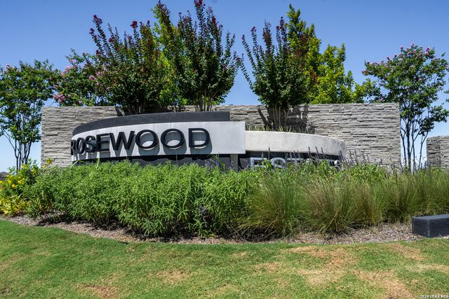 16124 Farmer, Lytle, TX 78052