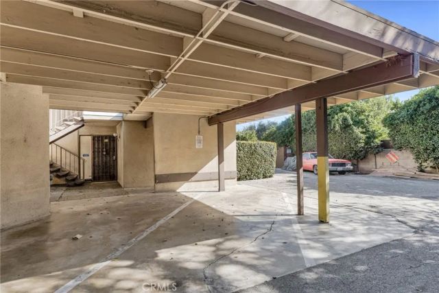 15542 Sherman Way 11, Van Nuys, CA 91406