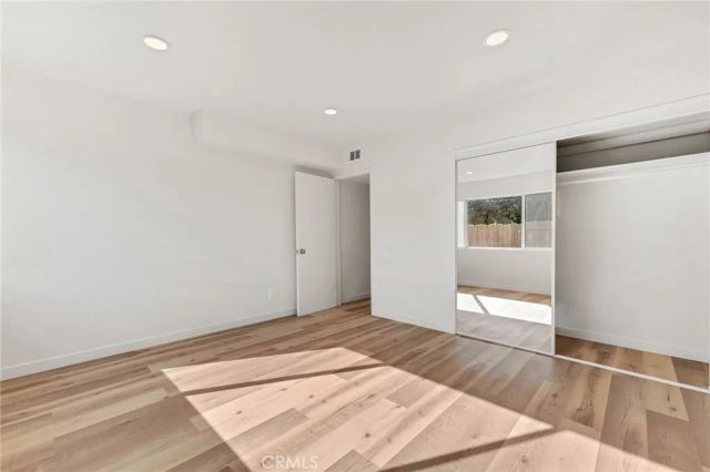 15542 Sherman Way 11, Van Nuys, CA 91406