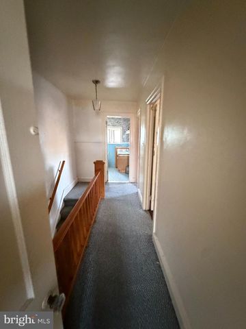 105 S OAK AVE, Aldan, PA 19018