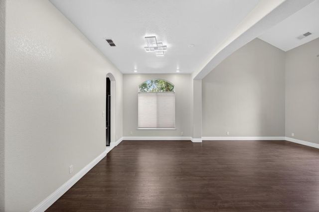 9223 Camden Lake Way, Elk Grove, CA 95624