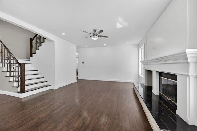 9223 Camden Lake Way, Elk Grove, CA 95624