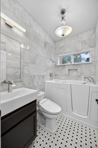 9223 Camden Lake Way, Elk Grove, CA 95624