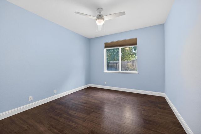 9223 Camden Lake Way, Elk Grove, CA 95624