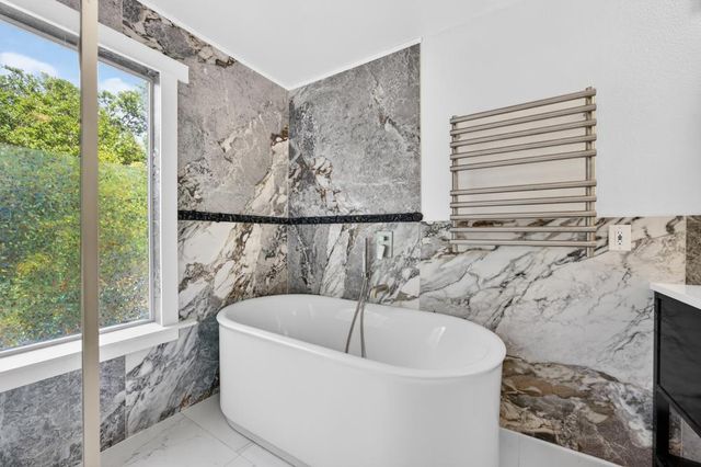 9223 Camden Lake Way, Elk Grove, CA 95624