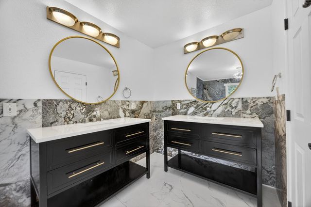 9223 Camden Lake Way, Elk Grove, CA 95624