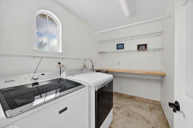 9223 Camden Lake Way, Elk Grove, CA 95624