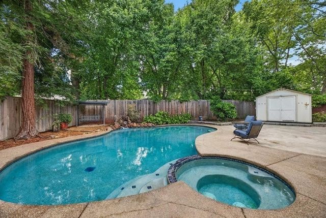 9223 Camden Lake Way, Elk Grove, CA 95624