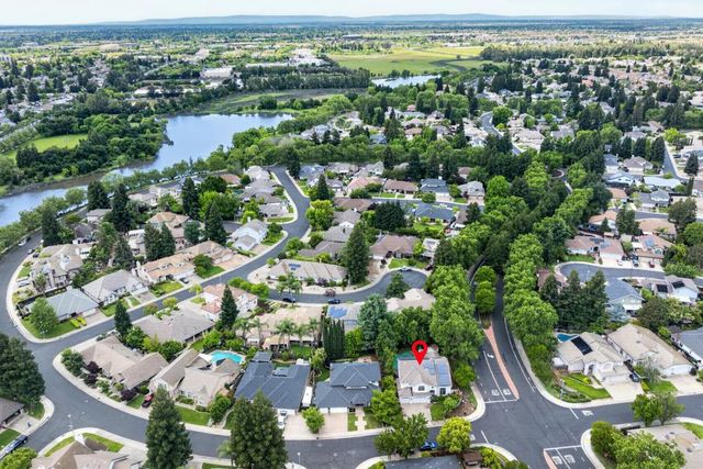 9223 Camden Lake Way, Elk Grove, CA 95624