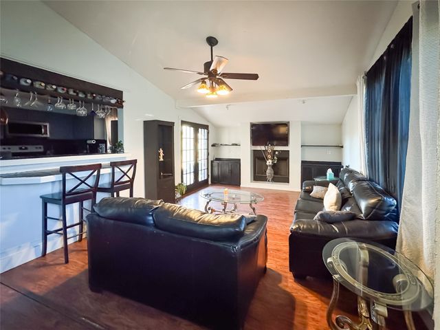 1939 Etain Road, Irving, TX 75060