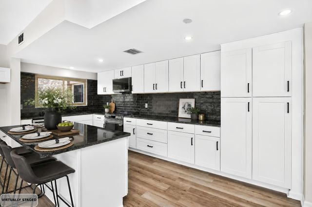 4200 West End Ave Apt 411, Nashville, TN 37205
