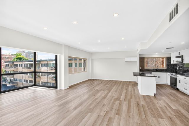 4200 West End Ave Apt 411, Nashville, TN 37205