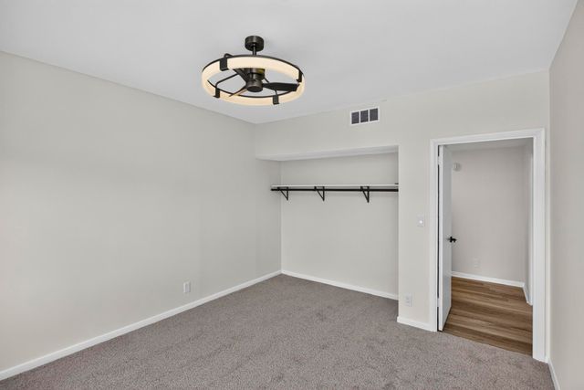 4200 West End Ave Apt 411, Nashville, TN 37205