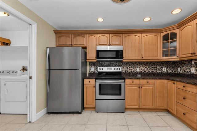 2338 KELSEY COURT, North Port, FL 34288