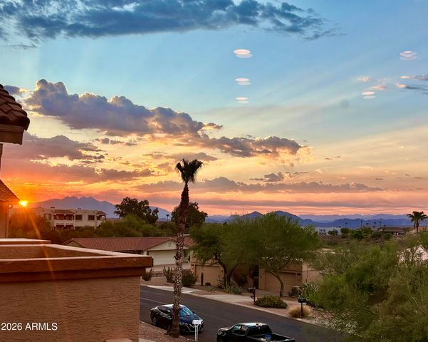 12248 N CHAMA Drive B, Fountain Hills, AZ 85268