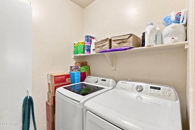 12248 N CHAMA Drive B, Fountain Hills, AZ 85268
