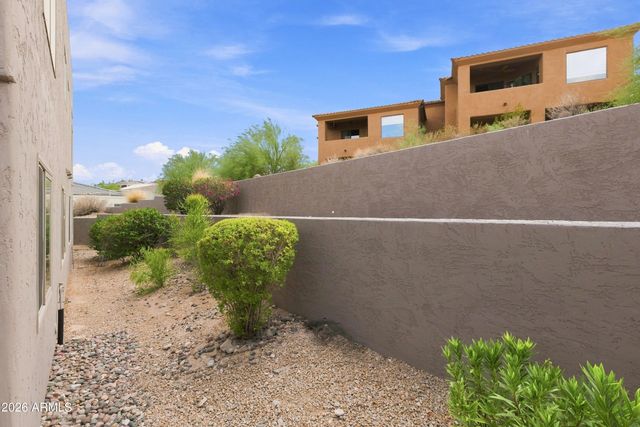 12248 N CHAMA Drive B, Fountain Hills, AZ 85268