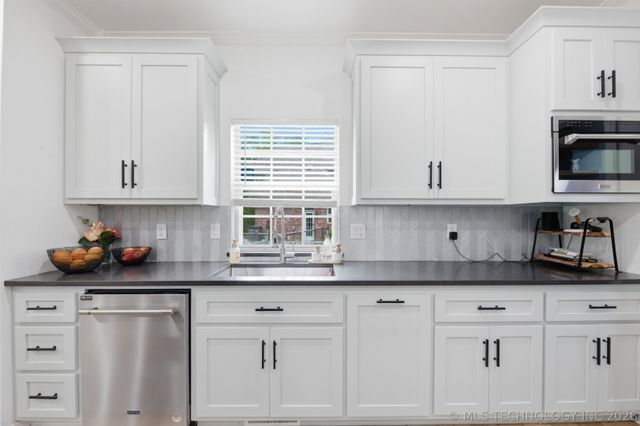 14344 S 52nd East Avenue, Bixby, OK 74008