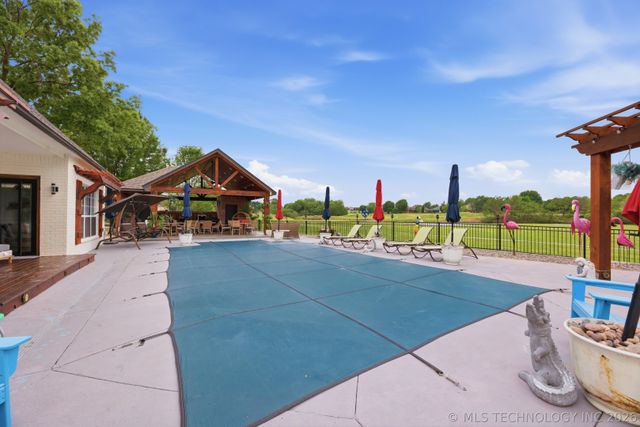 14344 S 52nd East Avenue, Bixby, OK 74008