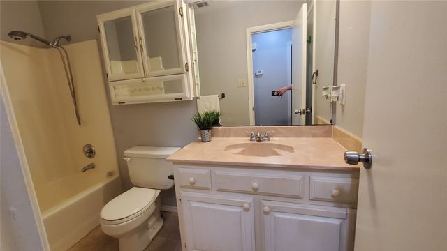 1731 Cliffcrest Drive, Duncanville, TX 75137