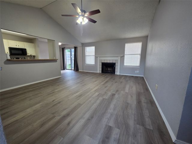 1731 Cliffcrest Drive, Duncanville, TX 75137