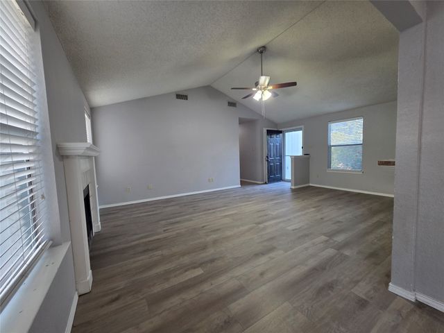 1731 Cliffcrest Drive, Duncanville, TX 75137