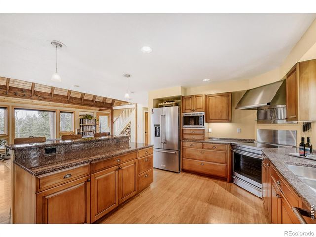 6010 Flagstaff Road, Boulder, CO 80302