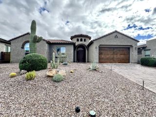 13400 N Cape Marigold Drive, Tucson, AZ 85755
